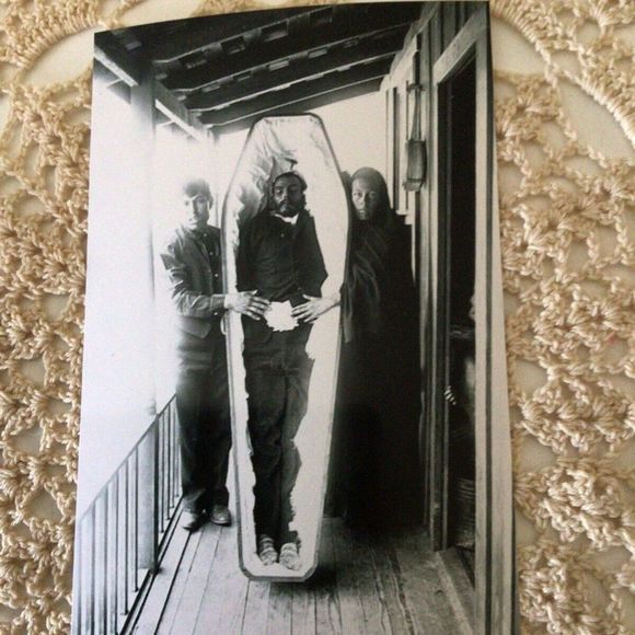 Post Mortem 2 Men Holding Dead Man in Casket Reprint Photo 4 x 6 - Picture 3 of 7